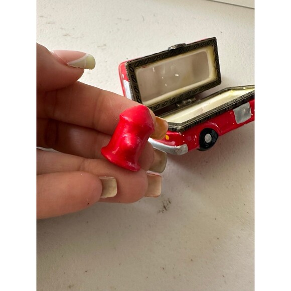 Fire Truck Hydrant Hand Painted Enamel Collector's Magnetic Hinged Trinket Box - Picture 6 of 7